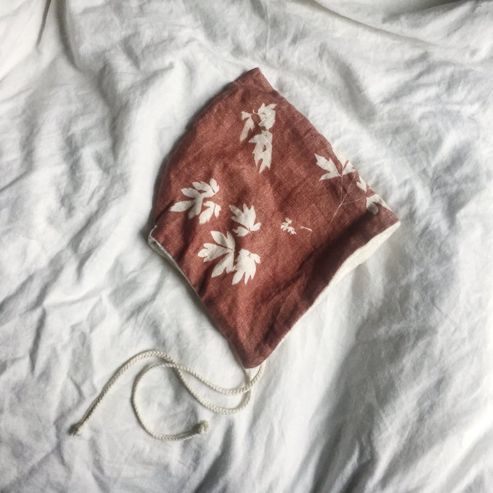 Specific Pigeon Cyanotype Linen Bonnet Organic 3/5